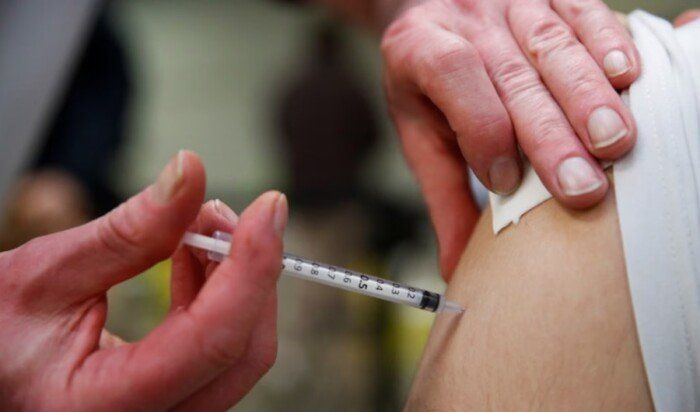 اختراق علمي جديد.. إعادة برمجة المناعة لإنتاج أجسام مضادة فائقة الفعالية