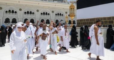 السعودية.. طلائع حجاج بيت الله الحرام يصلون إلى المسجد الحرام