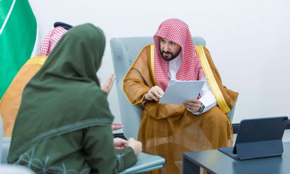 وزير العدل يتفقد محاكم جدة لتطوير الخدمات العدلية