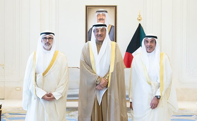 ولي العهد يستقبل وزير الخارجية ونائبه بمناسبة تعيينه في منصبه الجديد