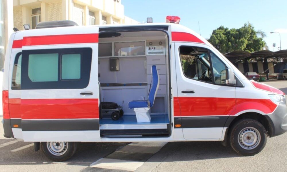 اشتراطات تجهيز مركبات نقل الموتى بمعايير أمان عالية