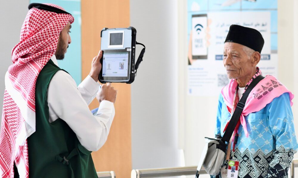 الكاونتر المتنقل: تقنية حديثة لتسهيل إجراءات الحجاج