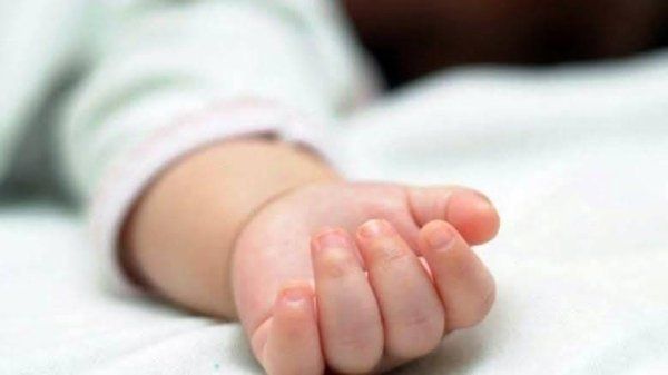 شاهد .. مأساة في الشروق.. أم تنهي حياة أطفالها الثلاثة تهز القاهرة