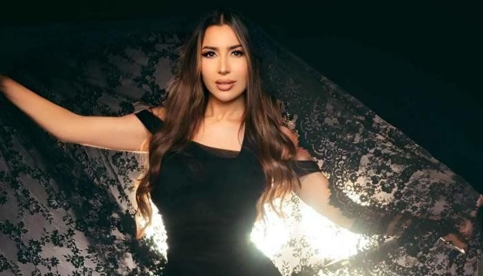 شاهد .. جنات تستأنف نشاطها الفني بأغنية «يا عيني» بعد أزمتها الصحية