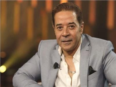 شاهد .. مدحت صالح يطرح «إيه يا فراق» من ألبوم «إنت وبس» اليوم