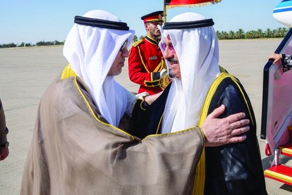 ممثل الأمير عاد إلى البلاد بعد ترؤسه وفد الكويت في القمة الأوروبية الخليجية باليونان