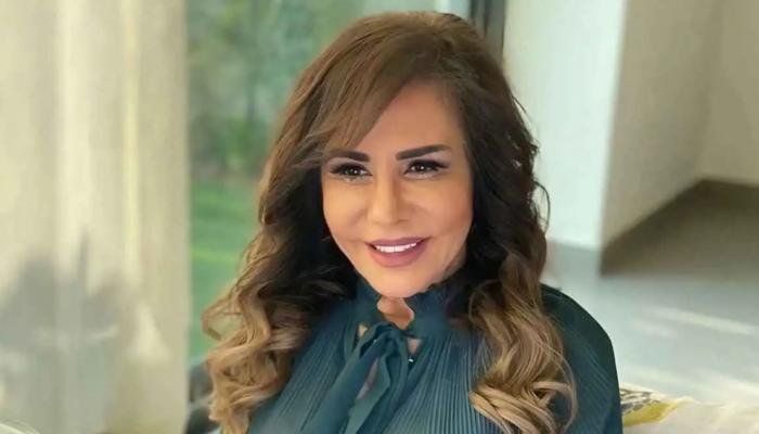شاهد .. مها المصري تكشف أسباب ابتعادها عن زيارة القبور وتروي تفاصيل مؤثرة عن والدتها