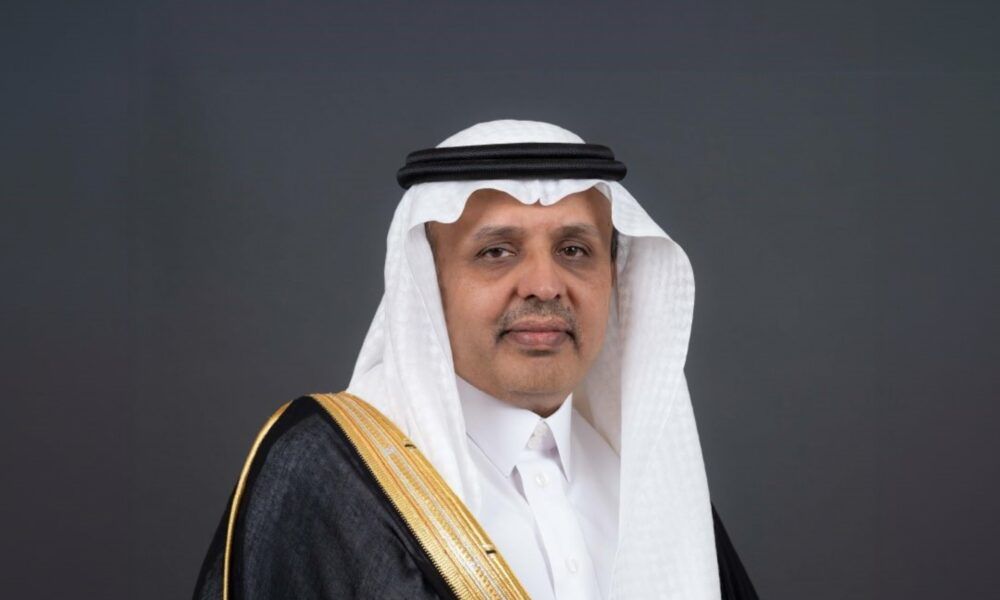 تمديد خدمة الدكتور رميح الرميح نائبًا لوزير النقل