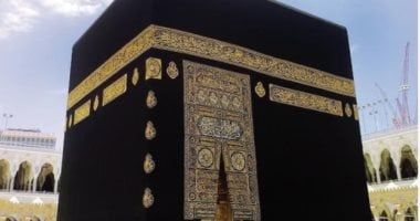 «واس»: «الآيات القرآنية» تتجلى بخيوط الذهب والفضة فى كسوة الكعبة المشرفة