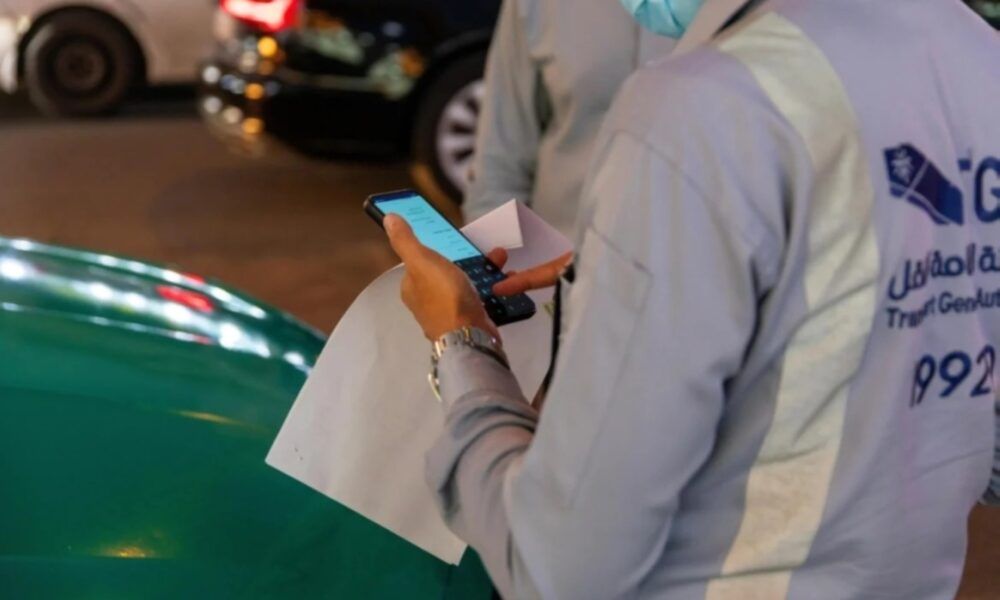 حجز مركبات مخالفة بمكة: جهود النقل لضبط المخالفين