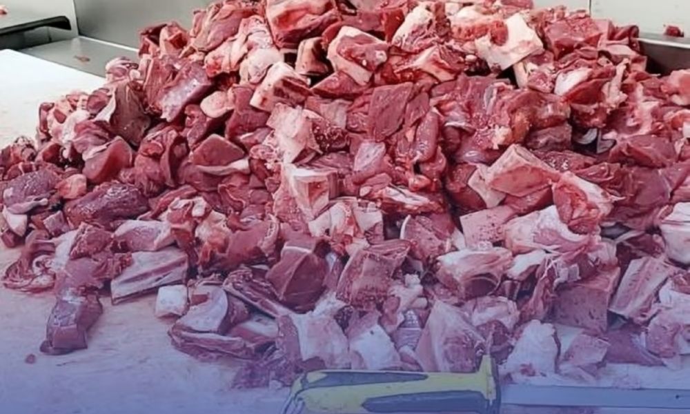 الغذاء والدواء توضح أهم مؤشرات فساد اللحوم لحماية صحتك