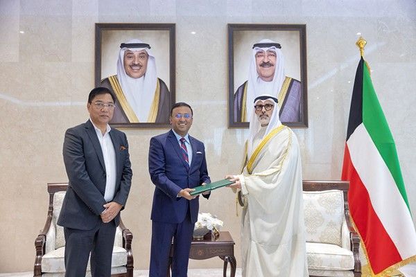 الأمير تلقى رسالة خطية من رئيس وزراء بنغلاديش تتصل بالعلاقات الثنائية وأطر تعزيزها وتنميتها