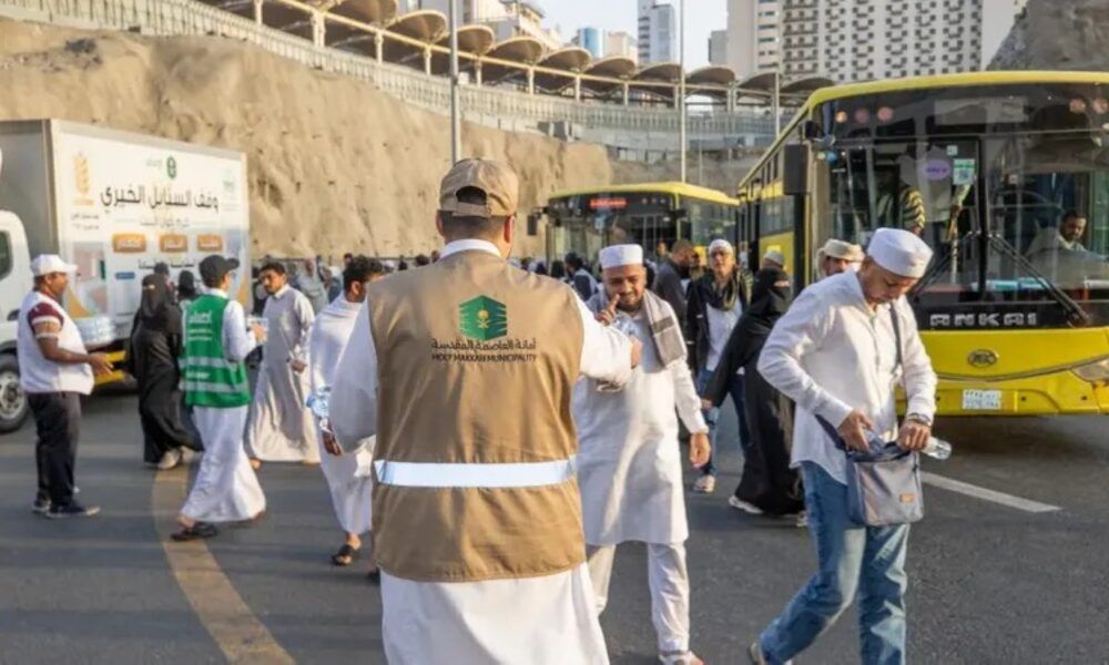 وزارة البلديات تعلن تجهيز المشاعر المقدسة بـ 22 ألف كادر