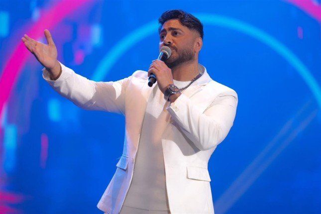شاهد .. تامر حسني يضع اللمسات الأخيرة لحفل عيد الأضحى.. مفاجآت منتظرة وشروط تنظيمية صارمة