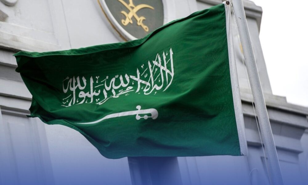 تحذيرات السفارة السعودية في اليابان للمواطنين من الأعاصير