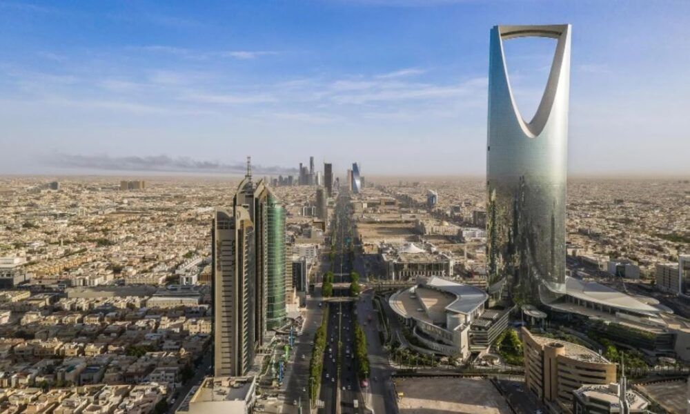 بدء أعمال صيانة طرق في الرياض: تطوير حيّي بدر والازدهار