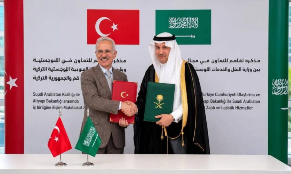 شراكة سعودية تركية لتعزيز قطاع النقل والسكك الحديدية