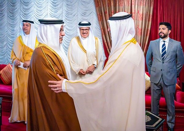 ولي عهد البحرين استقبل جراح الجابر ووزراء خارجية دول «التعاون»
