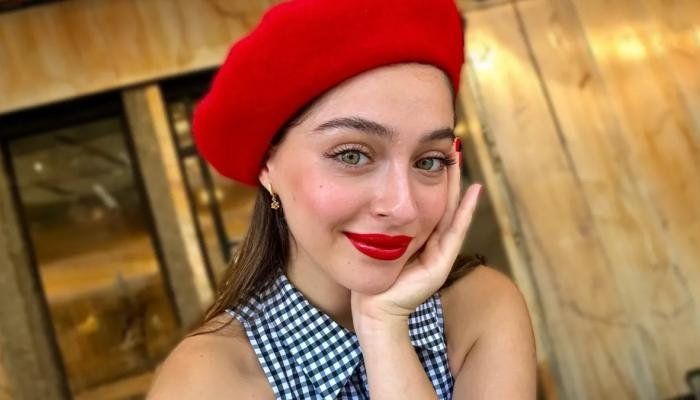 شاهد .. الممثلة التركية جيمري بايسال تستعد لجراحة جديدة.. ما التفاصيل؟