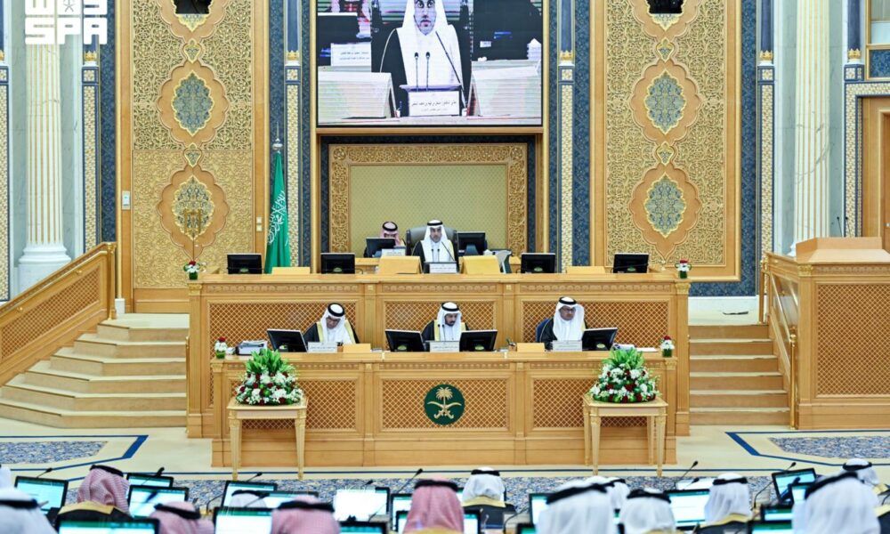 مجلس الشورى يطالب بمعالجة ارتفاع شكاوى الخطوط الجوية