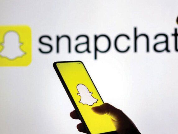 «سناب شات» تطرح أول نظارات واقع معزز للمستهلكين بعد خمس سنوات من التطوير