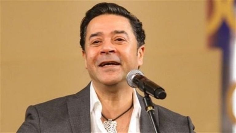 شاهد .. مدحت صالح يحيي حفلاً استثنائياً في الأوبرا.. ويتحدث عن نجاح دويتو نجله أدهم