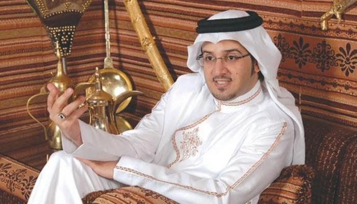 شاهد .. بعد رحيله أمس.. محطات بارزة في مسيرة الفنان السعودي عبد الله القرني