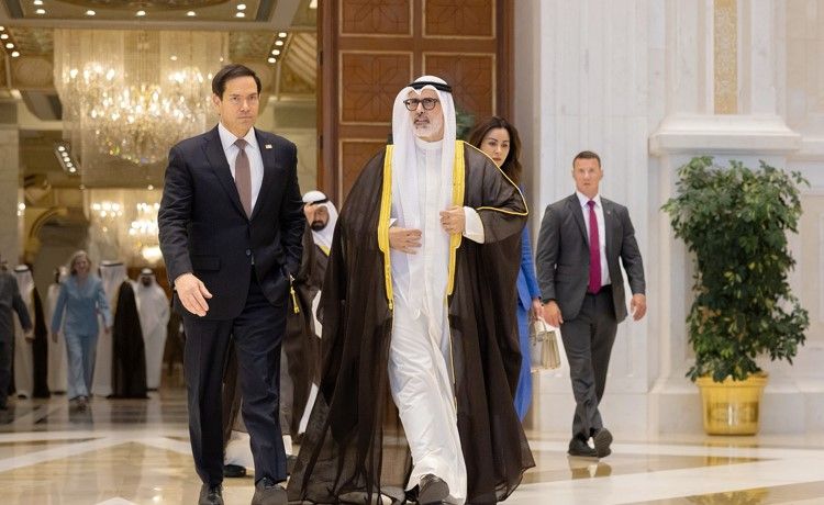 وزير الخارجية التقى نظيره الأميركي: المضي قدماً في تطوير العلاقات الثنائية وتوسيع مجالات التعاون