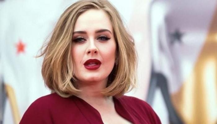 شاهد .. النجمة العالمية "أديل" تعود إلى الاستوديو وتبدأ العمل على ألبوم جديد من لندن