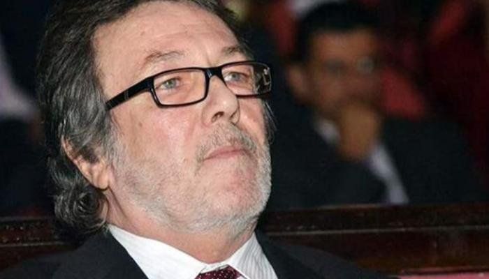شاهد .. بعد فقدانه البصر.. طارق التلمساني يخوض معركة صحية في عزلة تامة