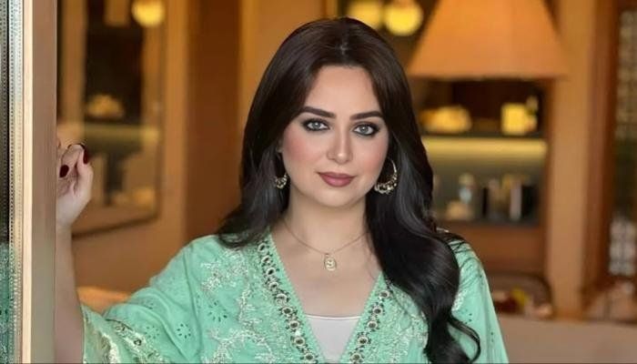 شاهد .. بعد أزمتها الصحية.. هبة مجدي تطمئن جمهورها برسالة مؤثرة