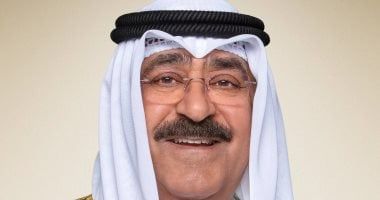 أمير الكويت ورئيس الإمارات يؤكدان دعم كافة المبادرات والمساعى لإرساء السلام بالمنطقة