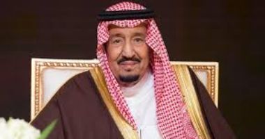 خادم الحرمين الشريفين وولي عهده يعزيان أمير قطر فى وفاة والده
