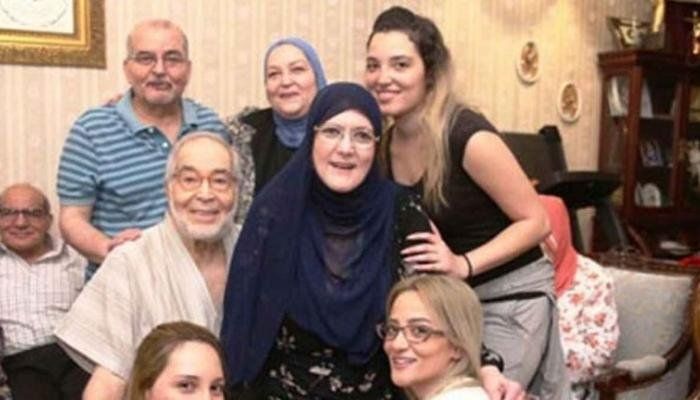 شاهد .. شمس البارودي تستعيد ذكريات حسن يوسف بالدموع: أبنائي كانوا سندي بعد الفقد