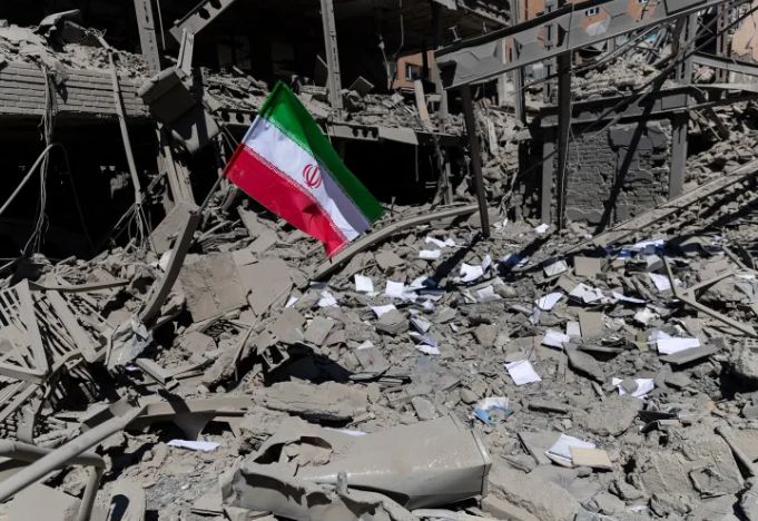 قصف على إيران