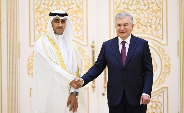سفيرنا لدى أوزبكستان قدم أوراق اعتماده إلى الرئيس شوكت ميرضيائيف