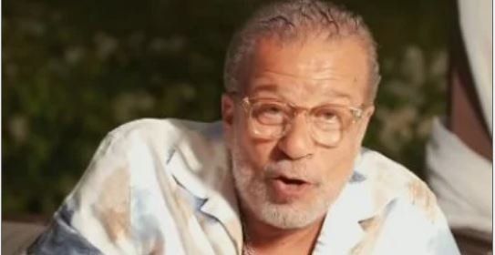 شاهد .. شريف منير يعود إلى أجواء «النوستالجيا» بحفل جديد في مهرجان القلعة