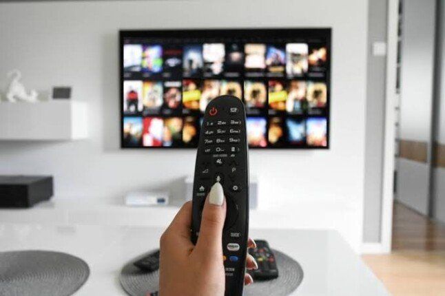دراسة أمريكية تحذر من الإفراط في مشاهدة التلفزيون وتأثيره على صحة الدماغ