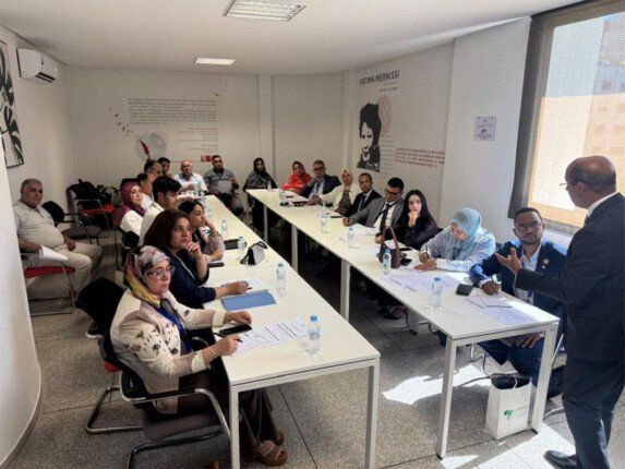 دعوة عربية لتطوير نموذج عربي إفريقي للذكاء الاصطناعي