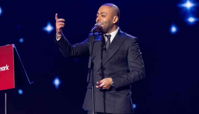 شاهد .. تامر عاشور يلتقي جمهوره في جدة.. موعد حجز تذاكر الحفل وأسعارها