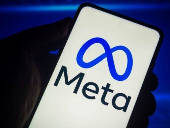 ميتا تغلق 756 ألف حساب لقاصرين على إنستجرام وفيسبوك في أستراليا