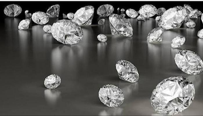 مقاطعة صينية تجعل الألماس رخيصاً مثل الكرنب.. ما القصة؟