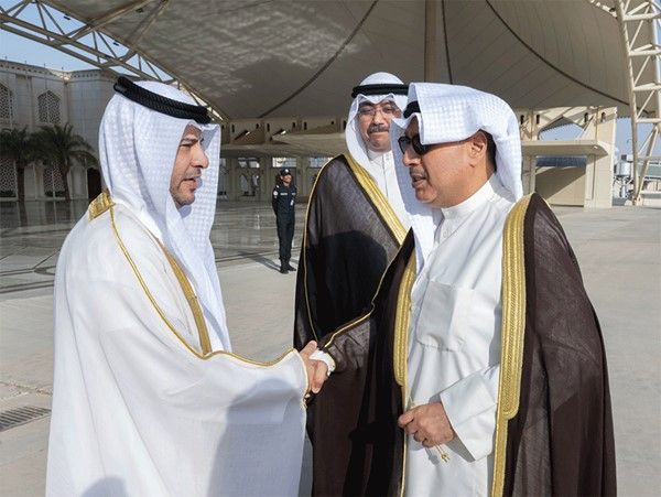 ممثل الأمير وزير شؤون الديوان الأميري يتوجه إلى الإمارات لتقديم واجب العزاء بوفاة الشيخ أحمد بن راشد