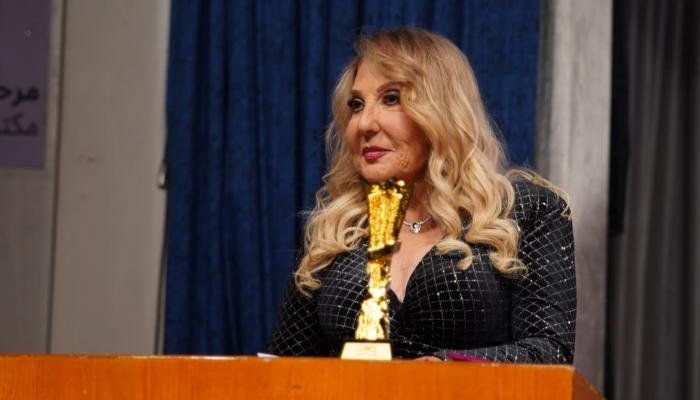 شاهد .. نادية الجندي تكشف كواليس وتضحيات مسيرتها الفنية.. ماذا قالت؟