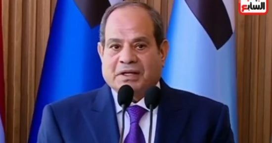 الرئيس السيسي يحسم الجدل برسائل مهمة عن مستقبل مصر والمنطقة.. فيديو