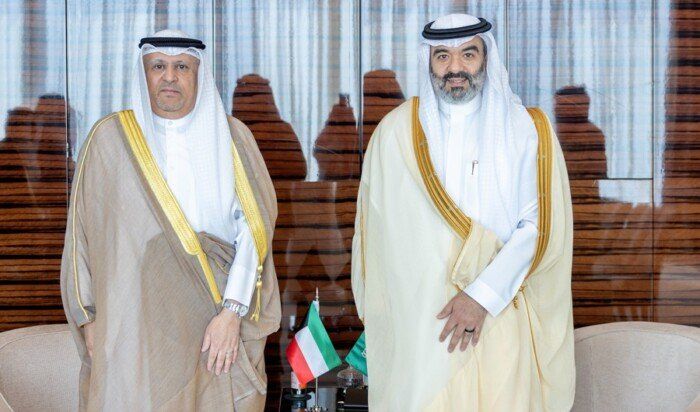 الكويت والسعودية تبحثان تعزيز التعاون في الاتصالات وتكنولوجيا المعلومات
