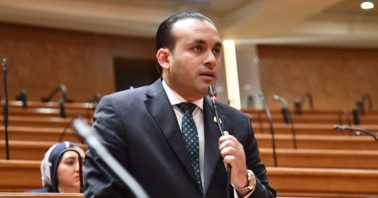 نائب: تفويض فخامة الرئيس لدعم السعودية ترسخ مبدأ التضامن بين الدول العربية