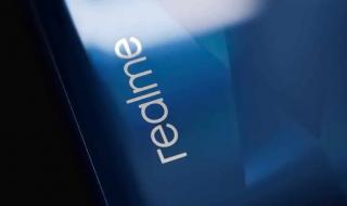 تسريبات: هاتف Realme 9 5G قادم قريباً بتصميم مُختلف وغطاء خلفي متغير اللون!