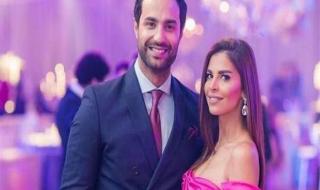 زوجة كريم فهمي تخطف الأنظار في سهرة رمضانية – شاهد