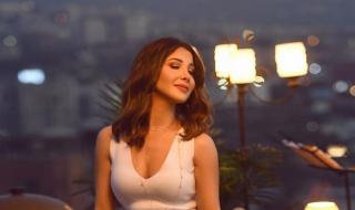 شاهد .. نانسي عجرم تلفت الأنظار بإطلالة عفوية وطبيعية